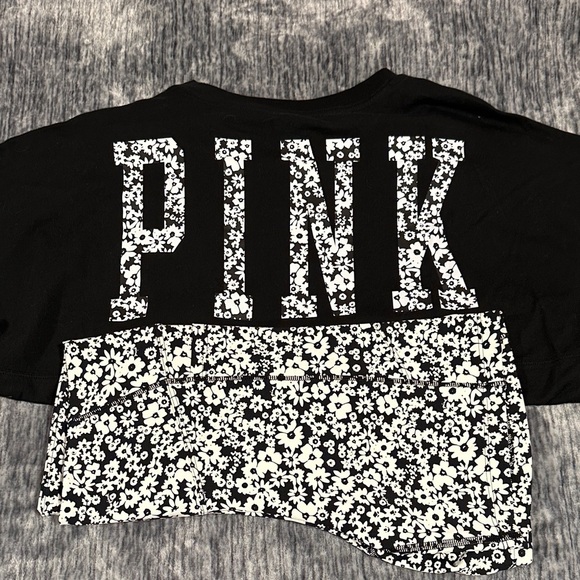 PINK Victoria's Secret Black Short Sleeve Tee with White Floral Design - Picture 2 of 12